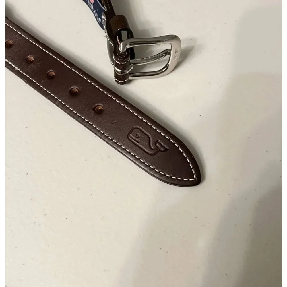 Vineyard Vines Truck Christmas Tree Holiday Youth Unisex Belt 28W Unisex EUC